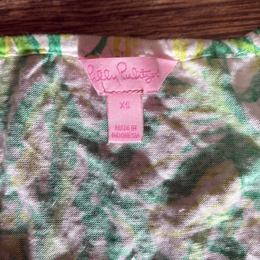 Lilly Pulitzer Getaway‎ Coverup - Picture 2 of 3